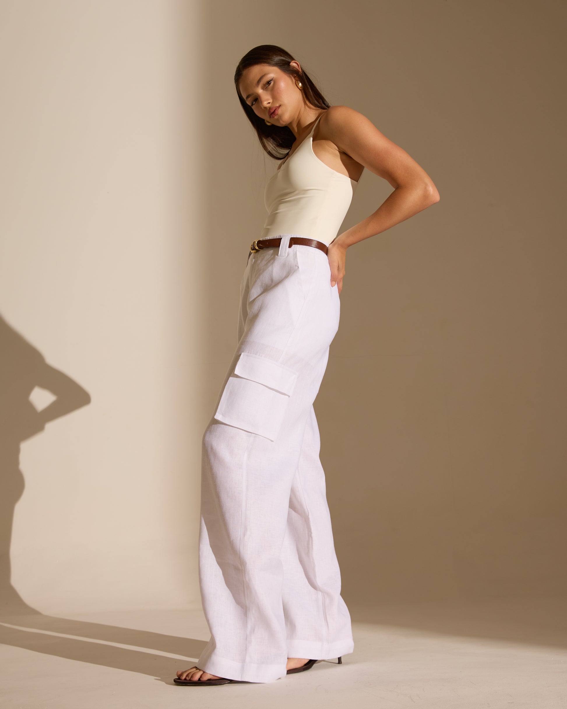 CALÇA CARGO NINA - 100% LINHO