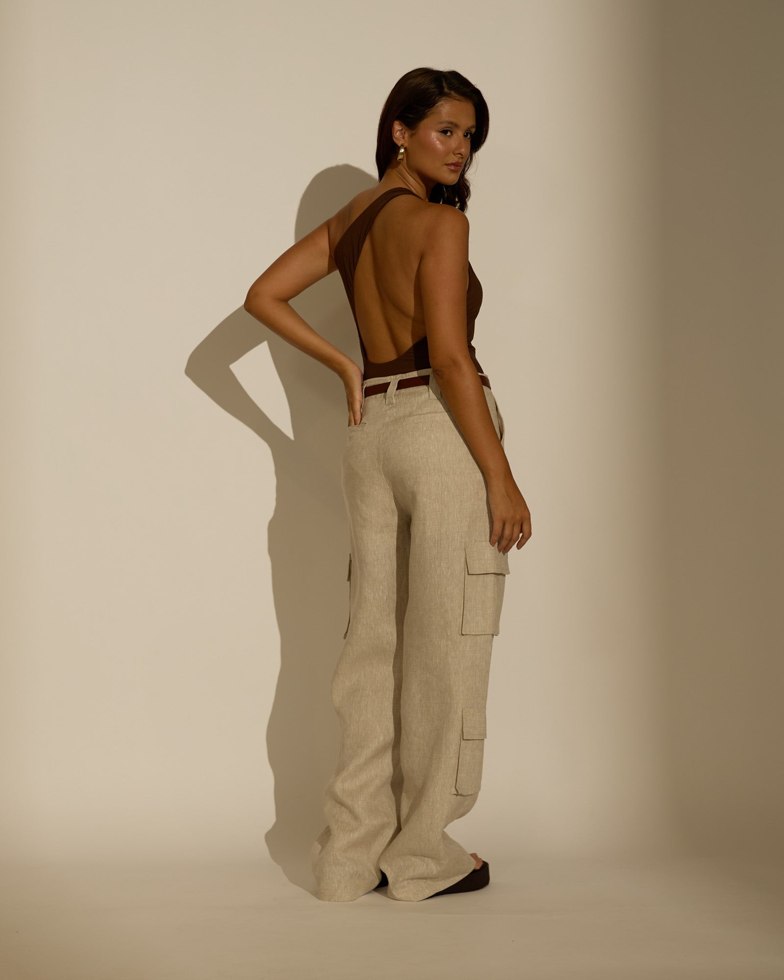 CALÇA CARGO NINA - 100% LINHO