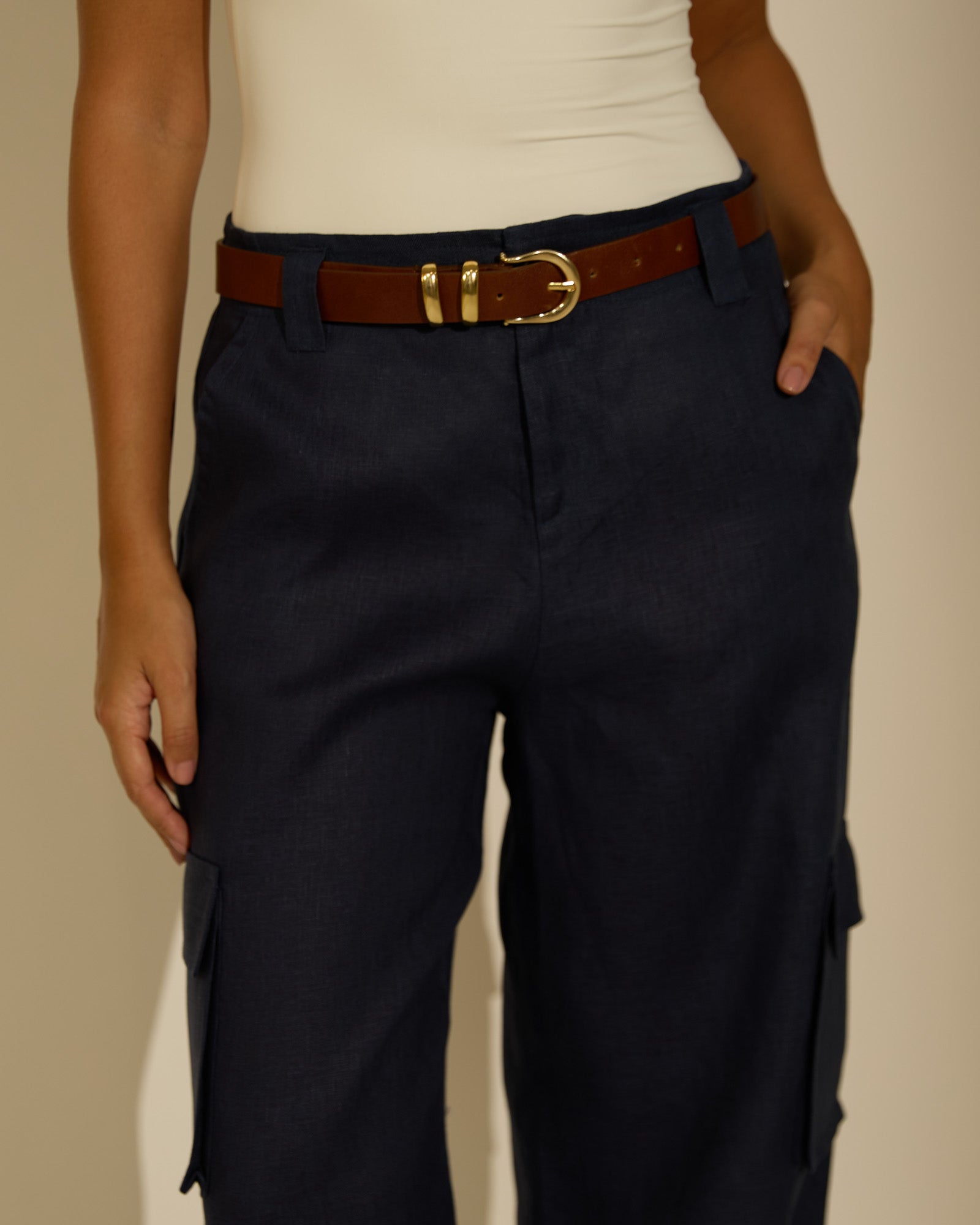 CALÇA CARGO NINA - 100% LINHO