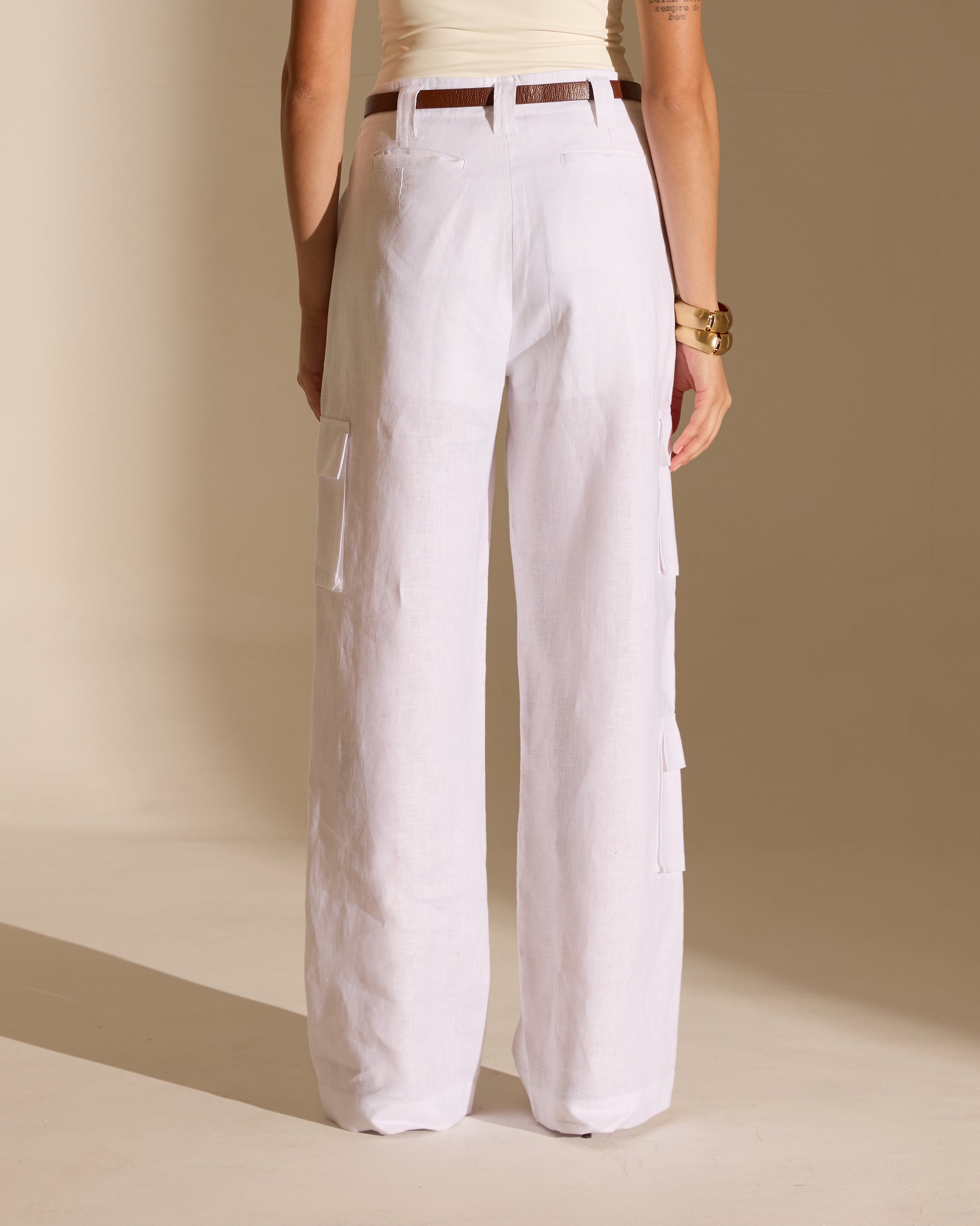 CALÇA CARGO NINA - 100% LINHO