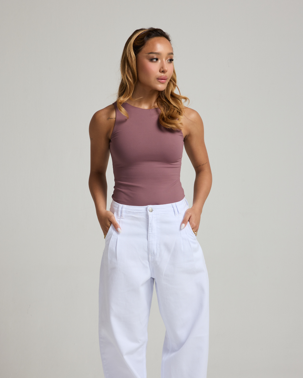 CALÇA CLHOE BRANCA - DENIM