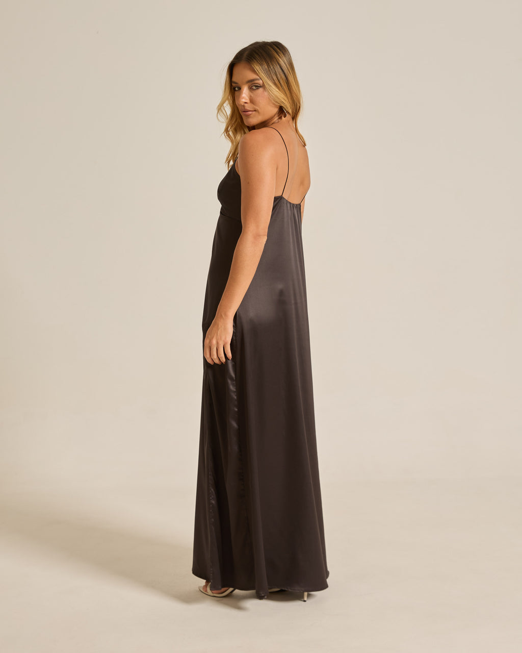 VESTIDO ÍSIS - ACETINADO