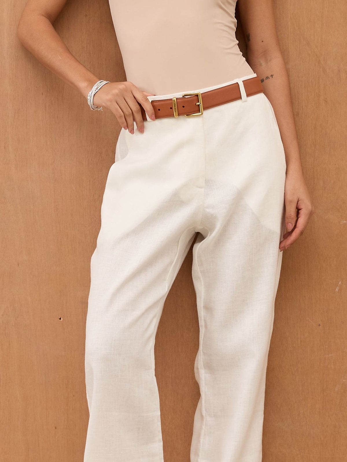 CALÇA RETA CALI - 100% LINHO