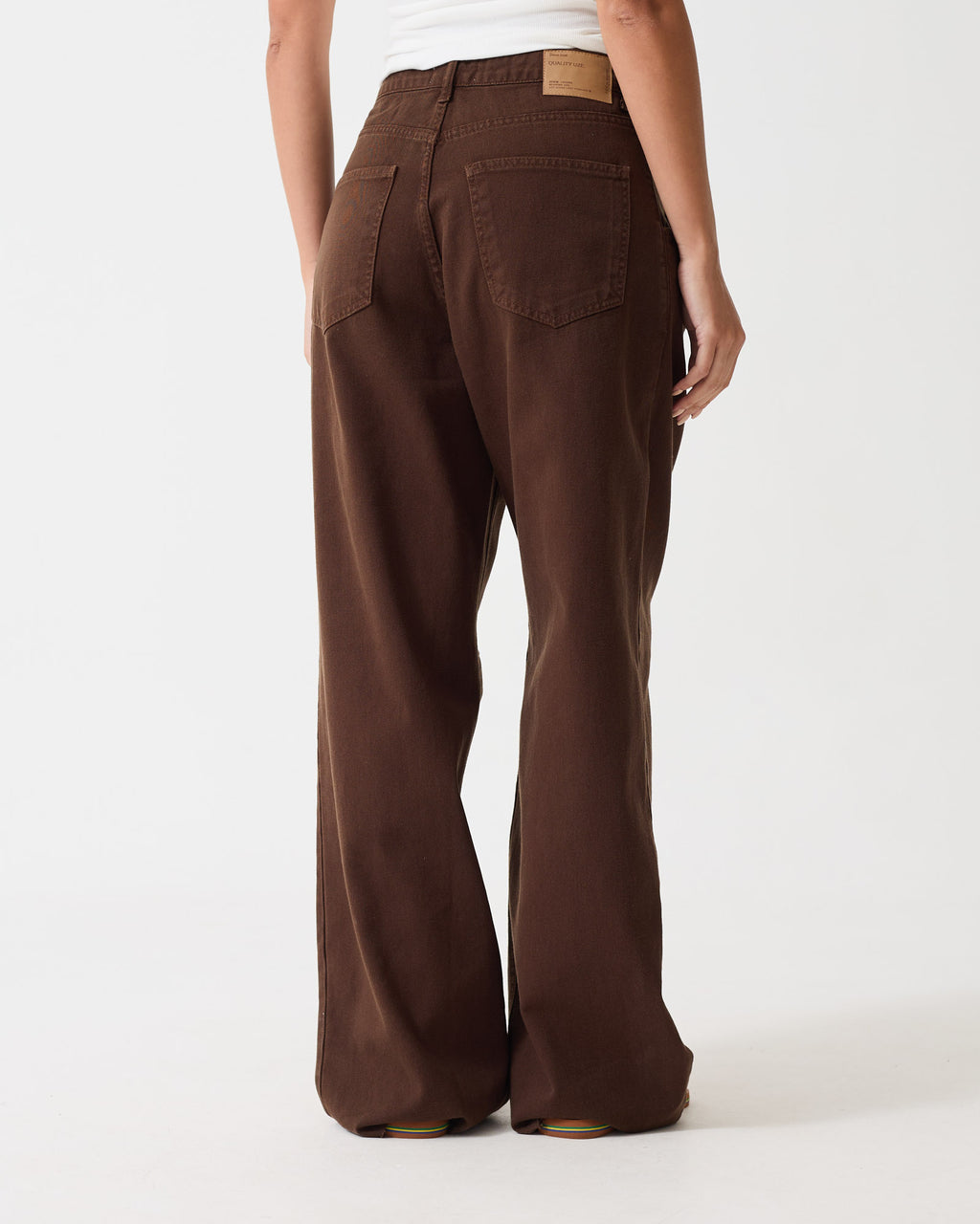 CALÇA CLHOE MARROM - DENIM