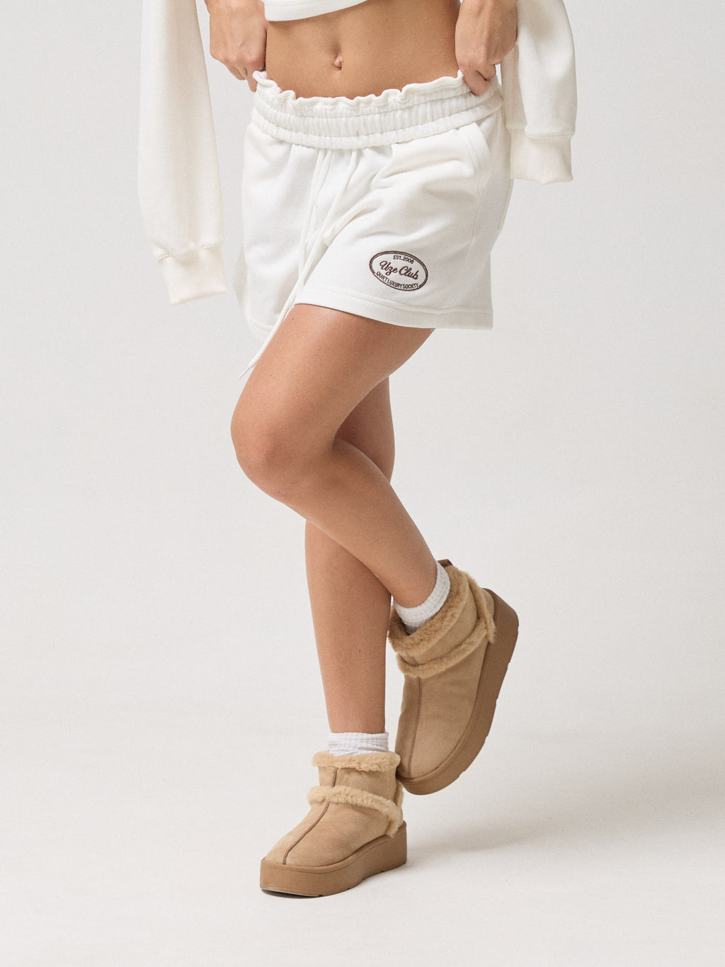 SHORTS BELLE - MOLETOM